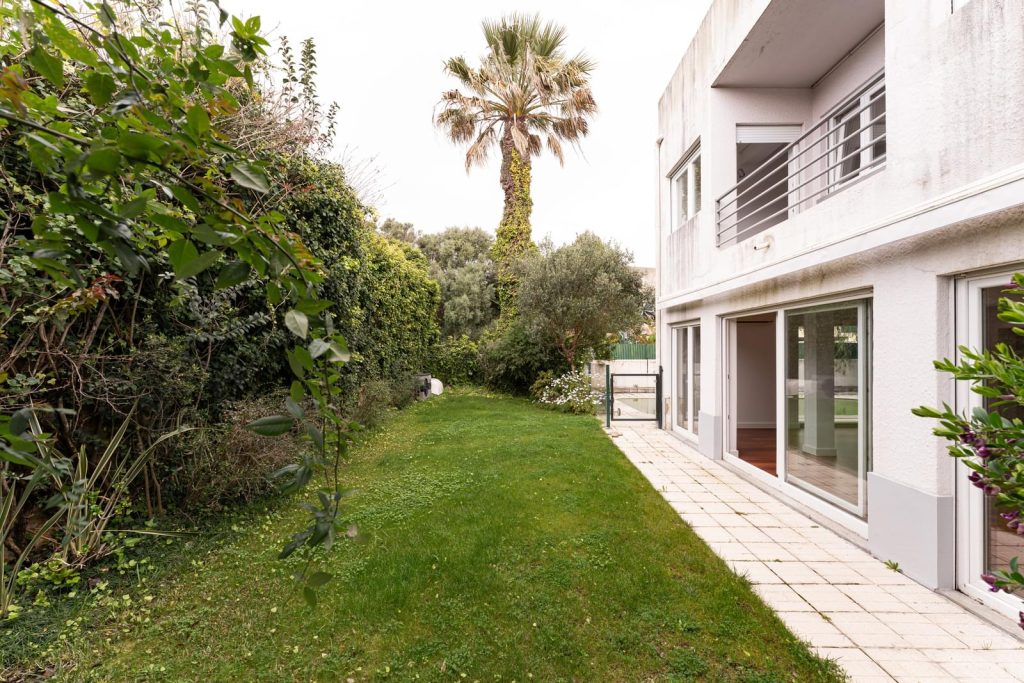 4 bedroom House in Monte Estoril, Cascais
