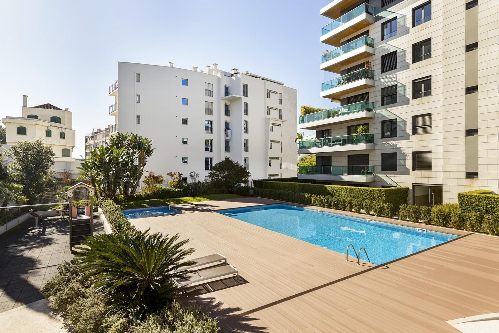 4 bedroom Apartment in Infante Santo (Prazeres), Lisboa 4 bedroom Apartment in Infante Santo (Prazeres), Lisboa