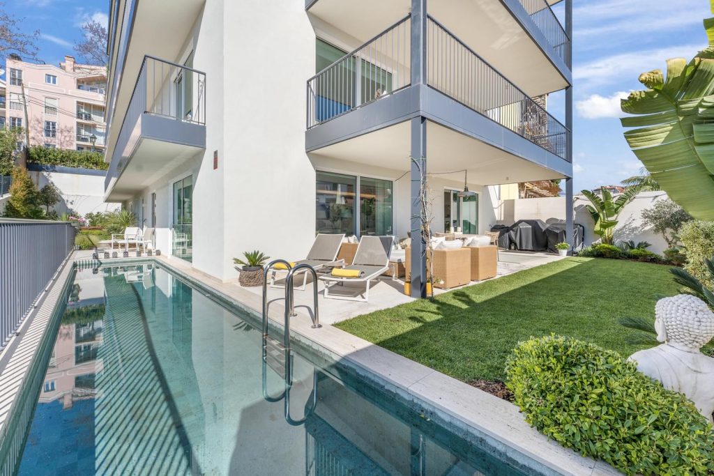 4 bedroom Apartment in Monte Estoril, Cascais