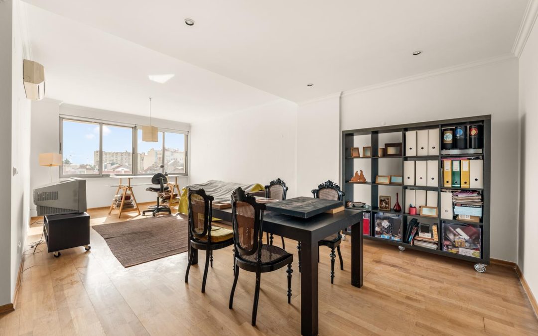 2 bedroom Apartment in Entrecampos, Lisboa
