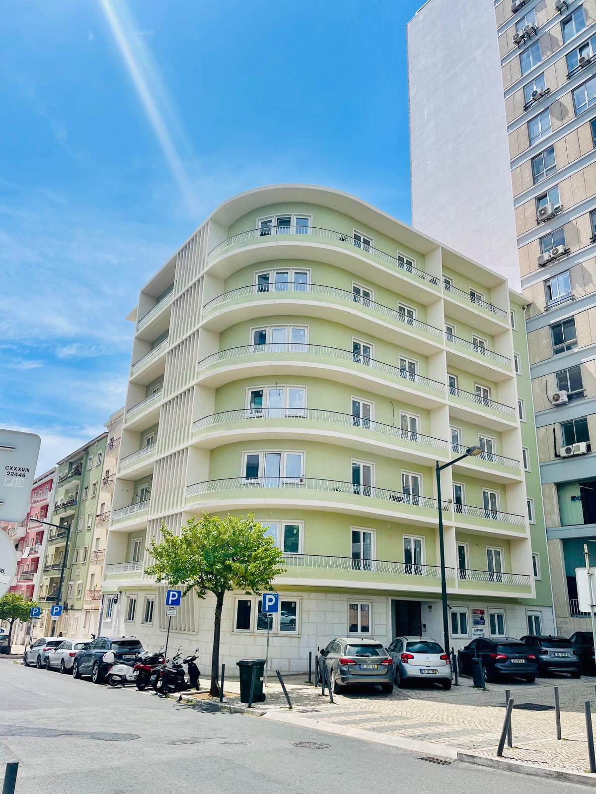 2 bedroom Apartment in Amoreiras, Lisboa