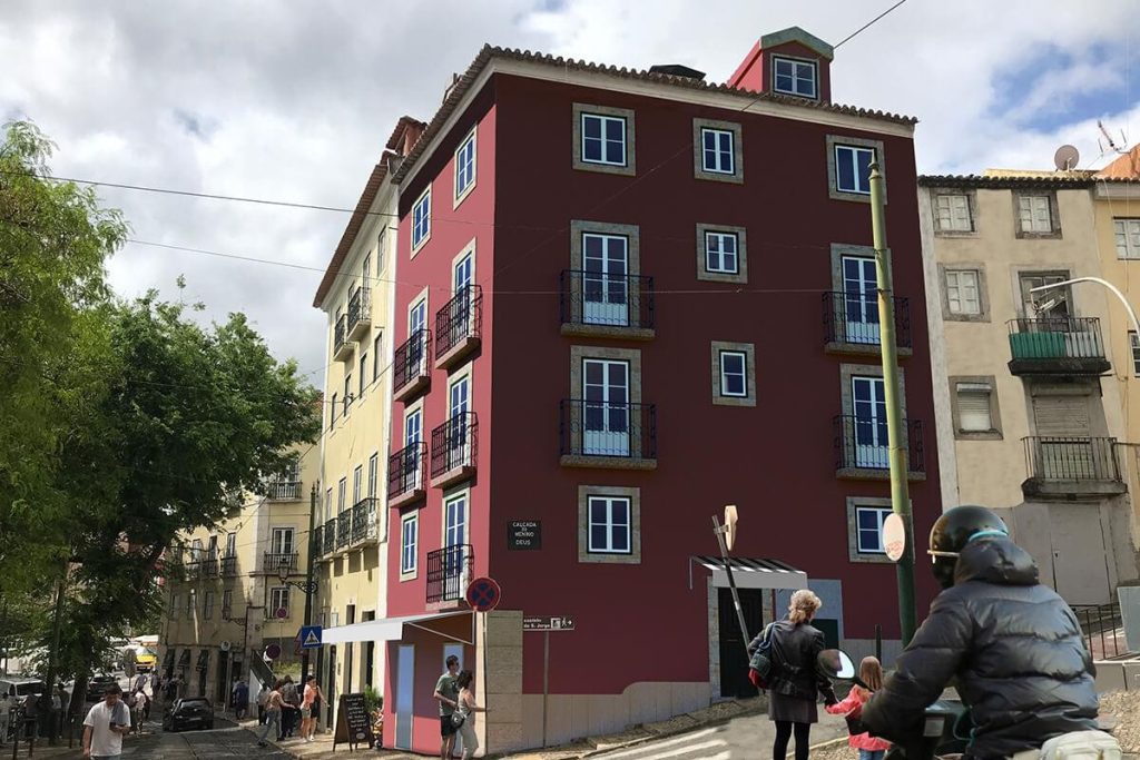 2 bedroom Apartment in Castelo, Lisboa